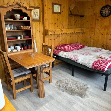 Apparemment Cosy Style Savoyard Lejlighed Bourg-Saint-Maurice Eksteriør billede